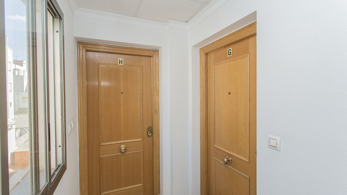 Se vende Apartamento Planta Baja de 3 dormitorios en Costa Blanca, Alicante, España