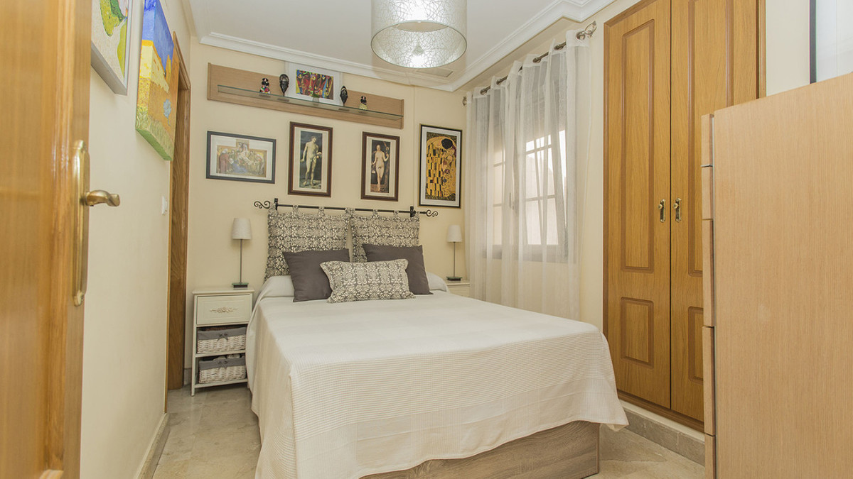 Se vende Apartamento Planta Baja de 3 dormitorios en Costa Blanca, Alicante, España