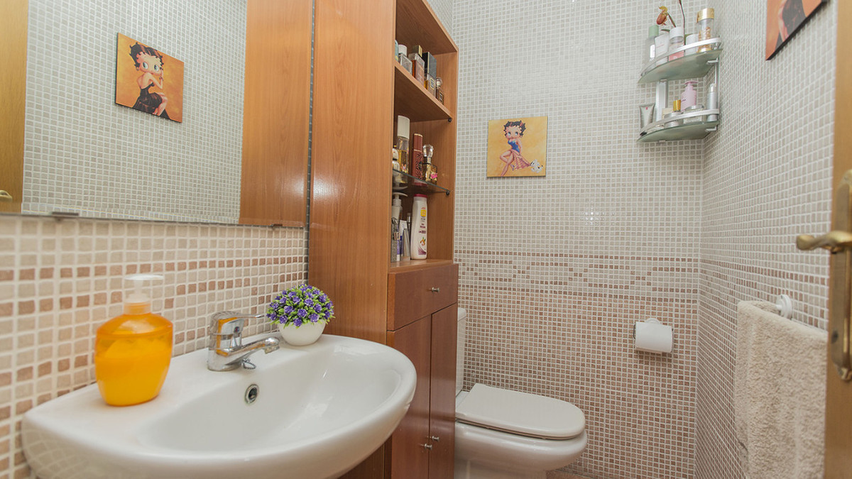 Se vende Apartamento Planta Baja de 3 dormitorios en Costa Blanca, Alicante, España