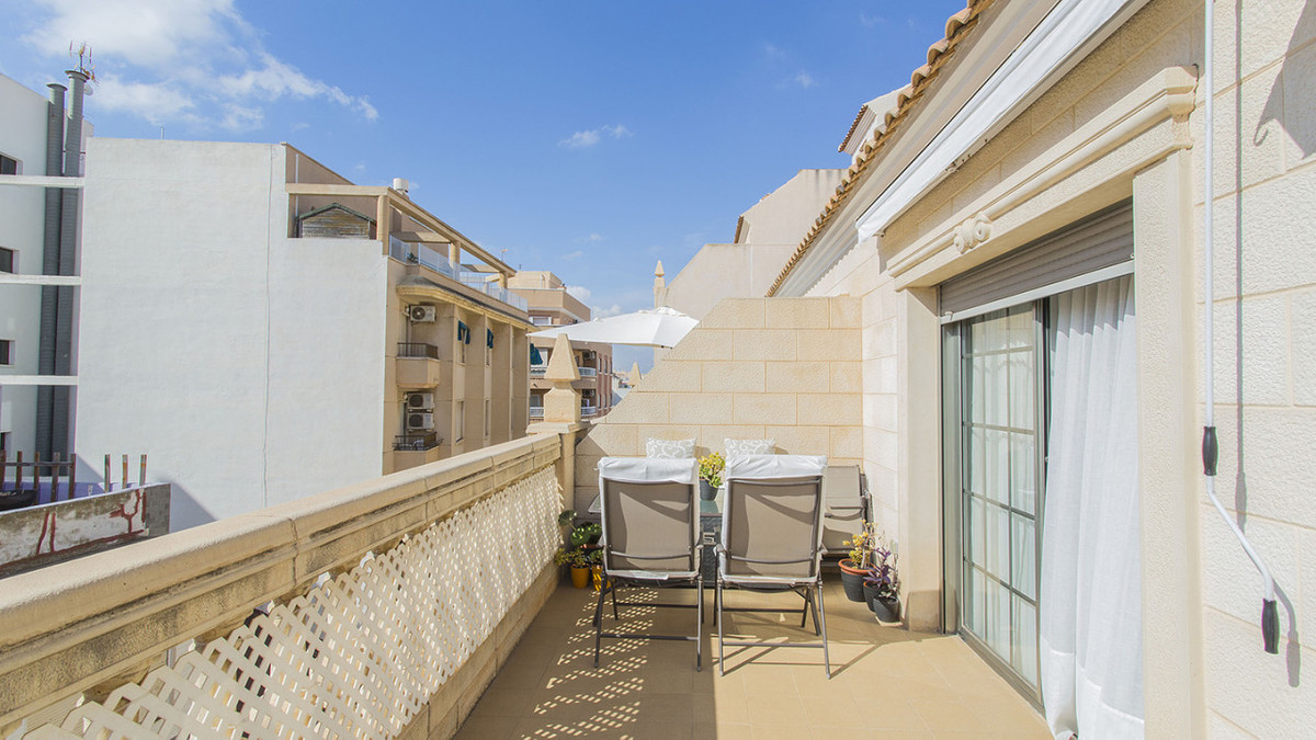 Se vende Apartamento Planta Baja de 3 dormitorios en Costa Blanca, Alicante, España