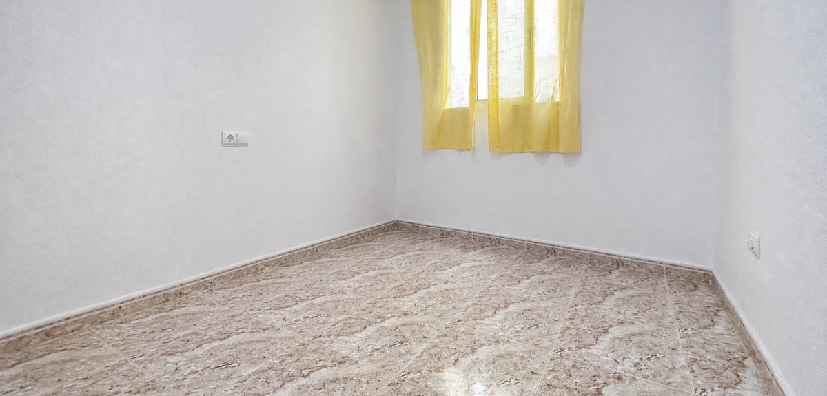 3 Bed Apartment for sale in Torrevieja Costa Blanca, Alicante, Spain
