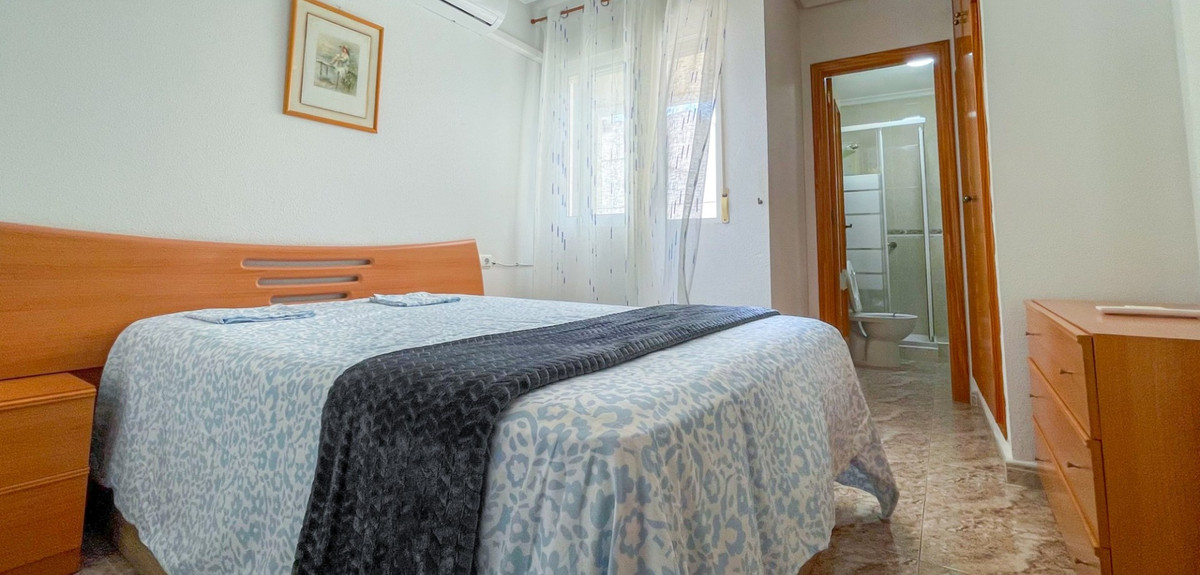 3 Bed Apartment for sale in Torrevieja Costa Blanca, Alicante, Spain