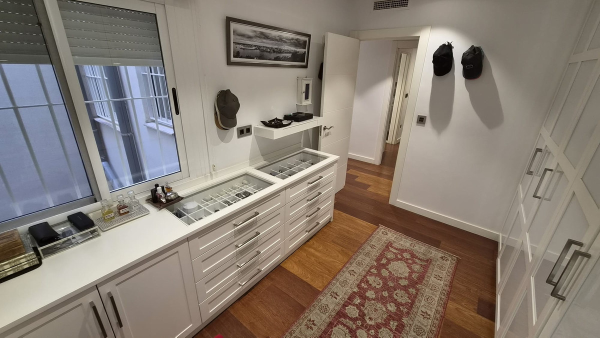 4 Bed Apartment for sale in Torrevieja Costa Blanca, Alicante, Spain