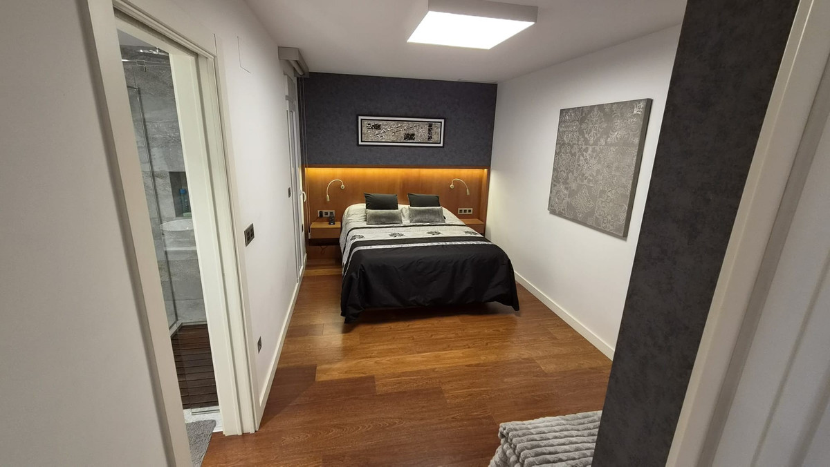 4 Bed Apartment for sale in Torrevieja Costa Blanca, Alicante, Spain