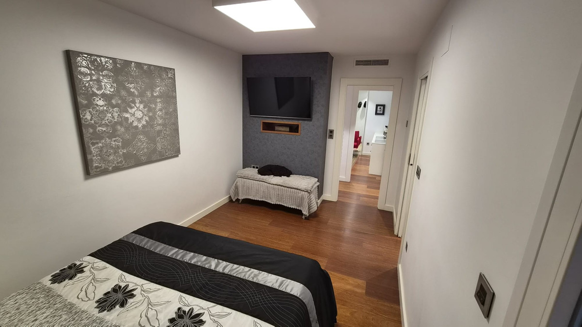 4 Bed Apartment for sale in Torrevieja Costa Blanca, Alicante, Spain