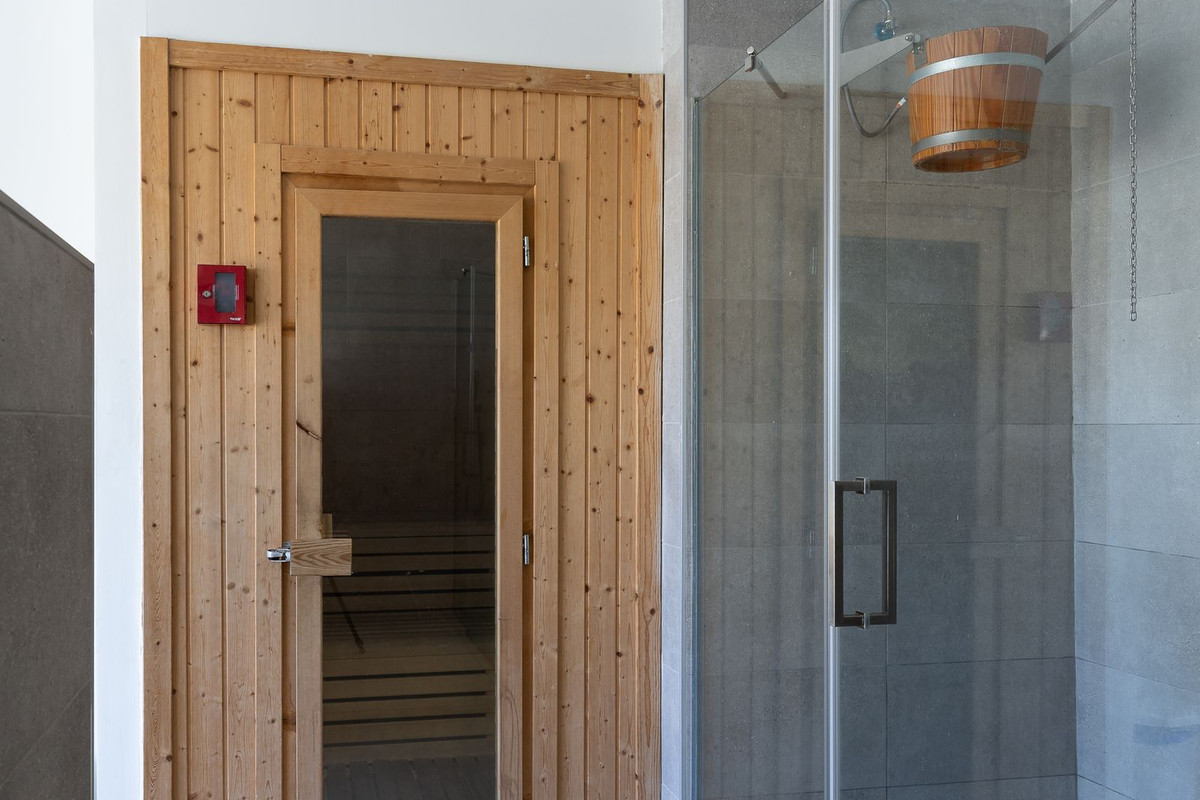 Se vende Apartamento Planta Baja de 3 dormitorios en Costa Del Sol, Málaga, España