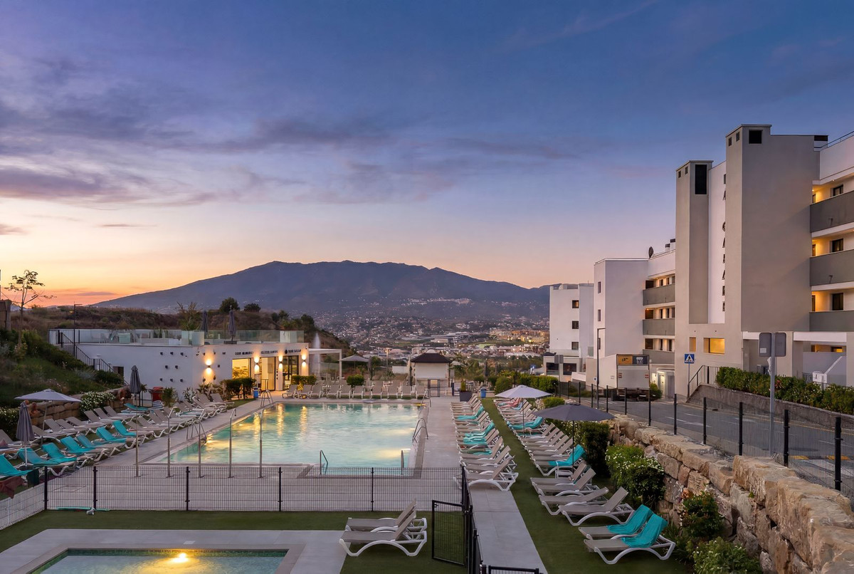 Se vende Apartamento Planta Baja de 3 dormitorios en Costa Del Sol, Málaga, España