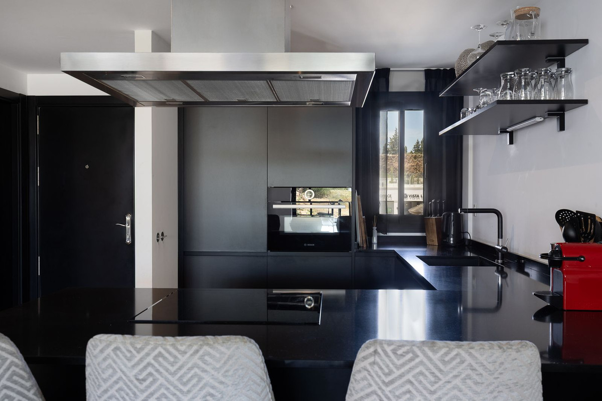 Se vende Apartamento Planta Baja de 3 dormitorios en Costa Del Sol, Málaga, España