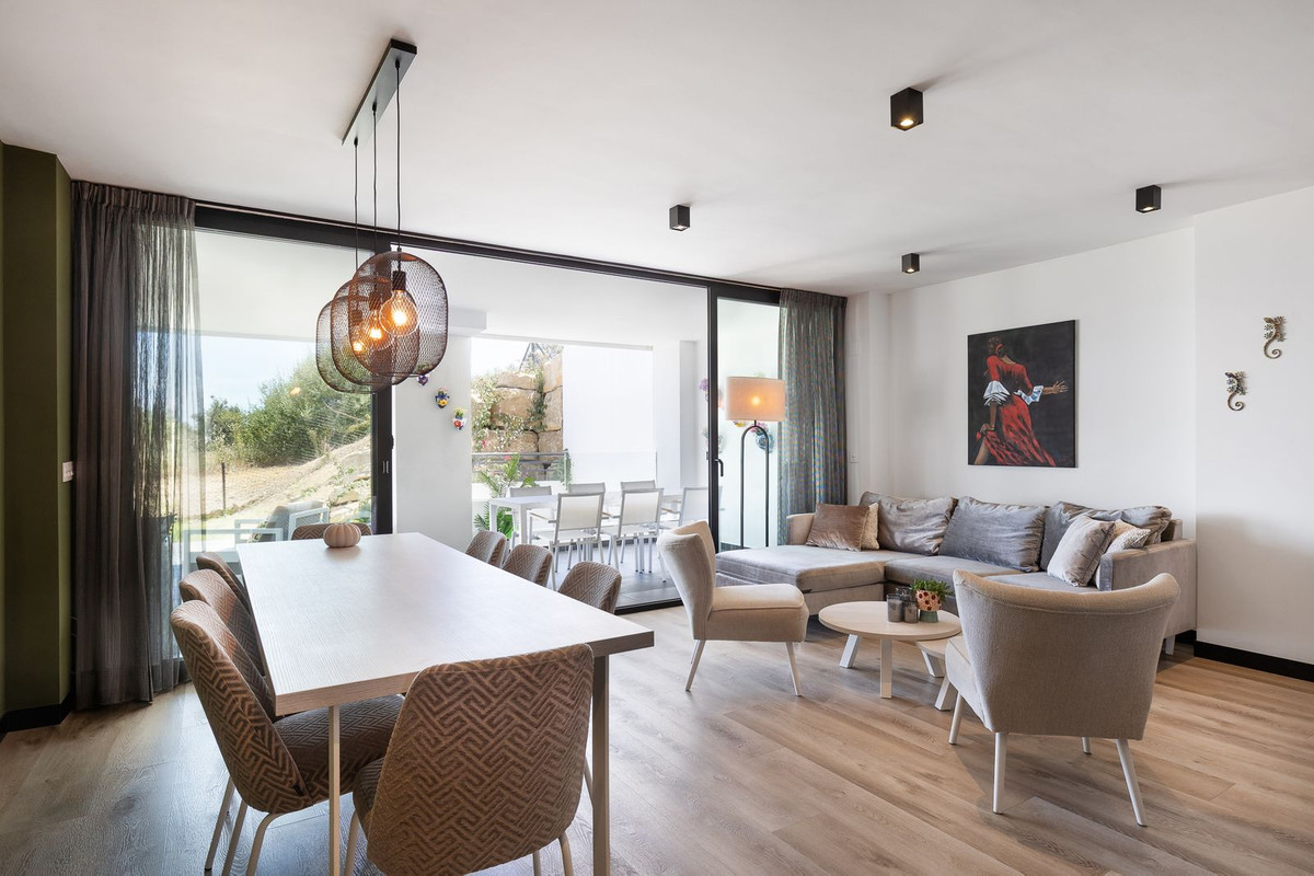 Se vende Apartamento Planta Baja de 3 dormitorios en Costa Del Sol, Málaga, España