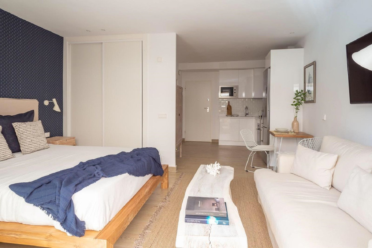 Se vende Apartamento Planta Baja de 1 dormitorios en Costa Del Sol, Málaga, España
