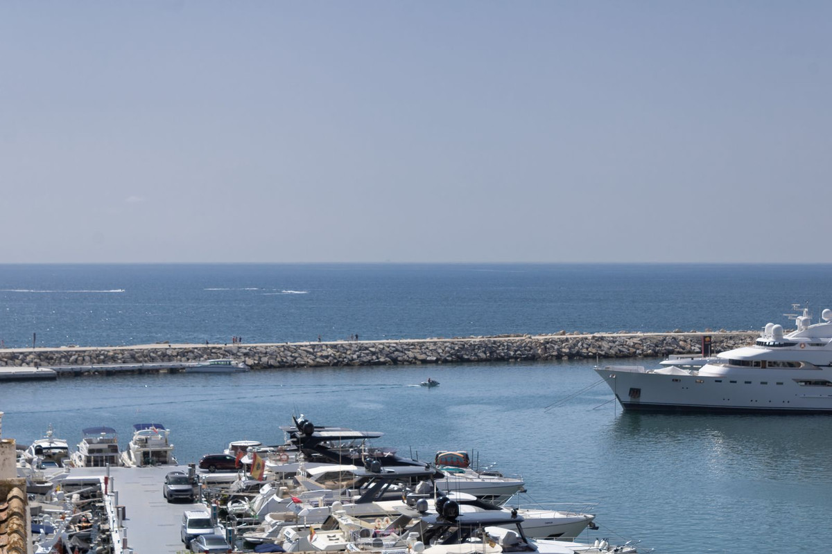 Se vende Apartamento Planta Baja de 2 dormitorios en Costa Del Sol, Málaga, España