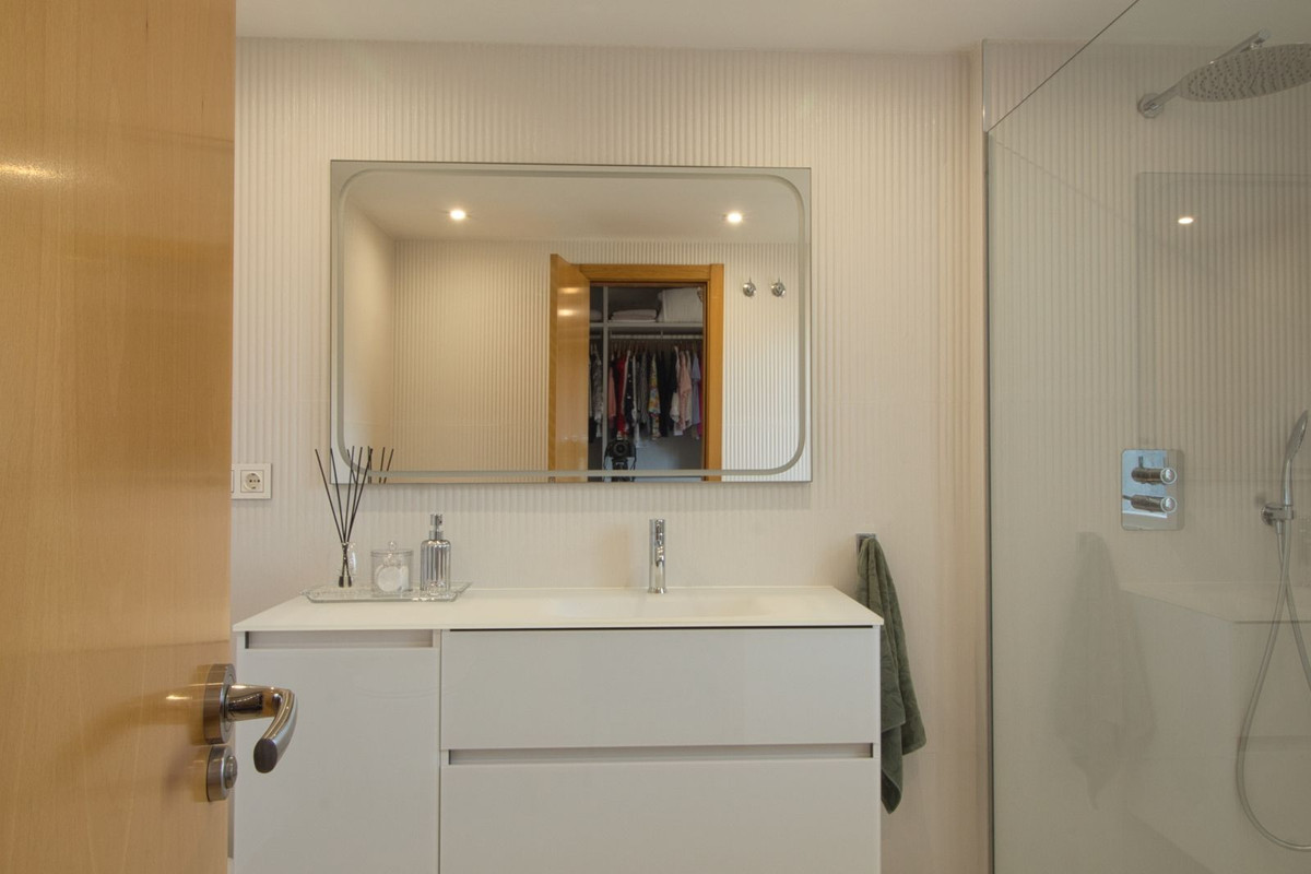 Se vende Adosada de 4 dormitorios en Costa Del Sol, Málaga, España