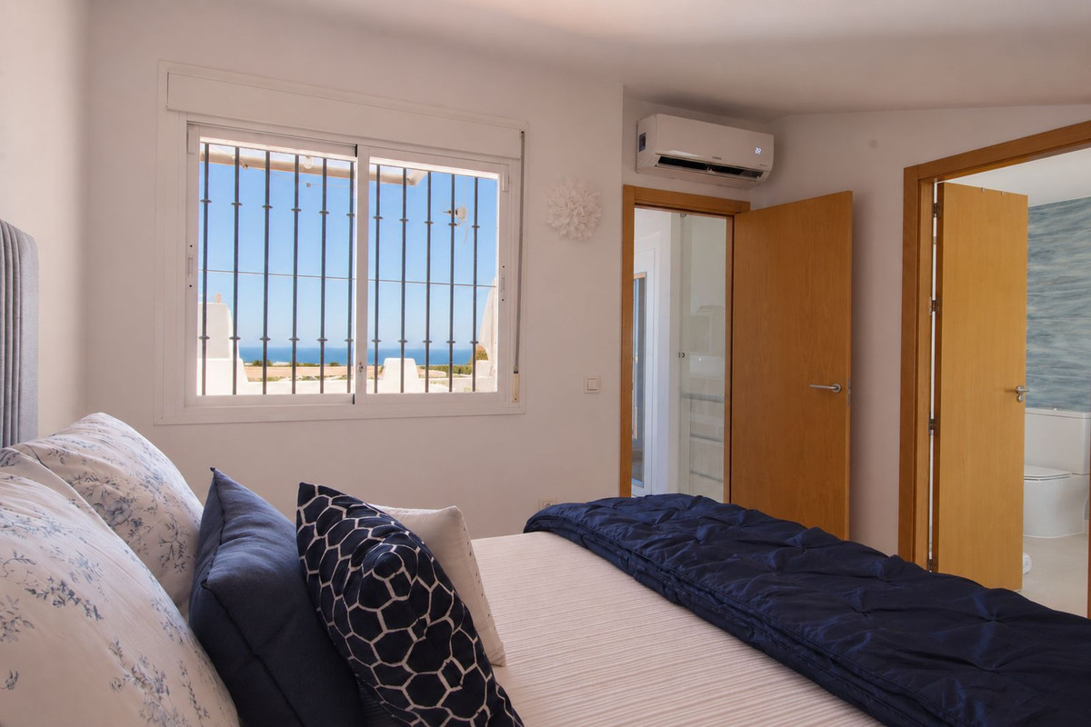 Se vende Adosada de 4 dormitorios en Costa Del Sol, Málaga, España
