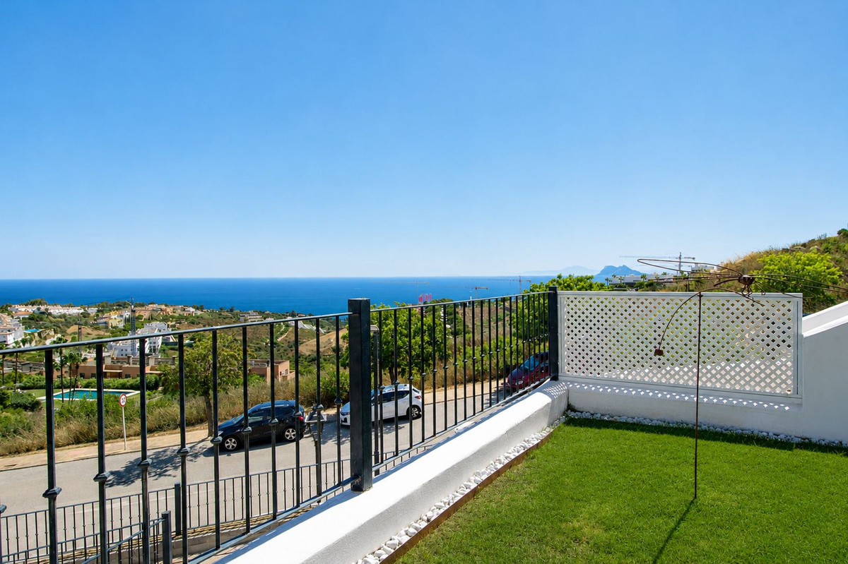 Se vende Adosada de 4 dormitorios en Costa Del Sol, Málaga, España