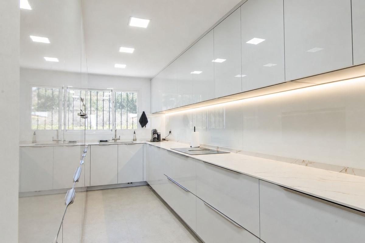 Se vende Adosada de 4 dormitorios en Costa Del Sol, Málaga, España