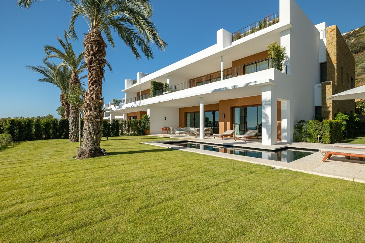 Se vende Apartamento Planta Baja de 3 dormitorios en Costa Del Sol, Málaga, España