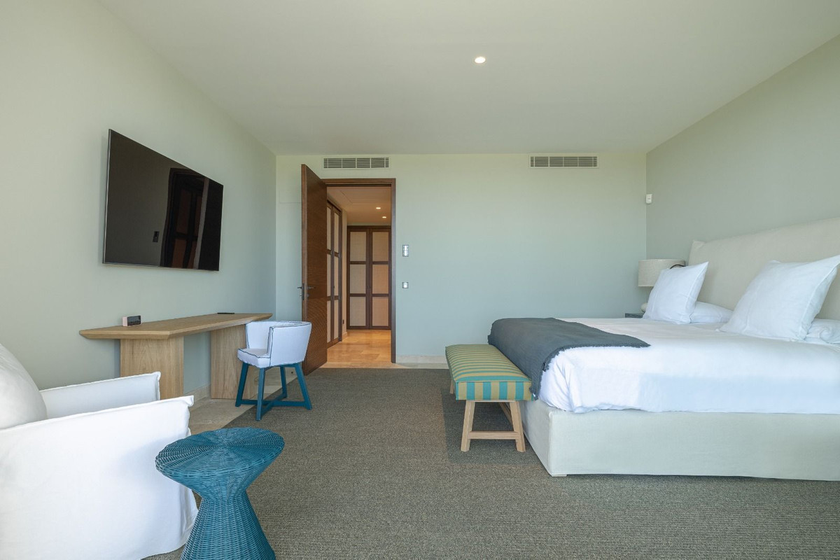 Se vende Apartamento Planta Baja de 3 dormitorios en Costa Del Sol, Málaga, España