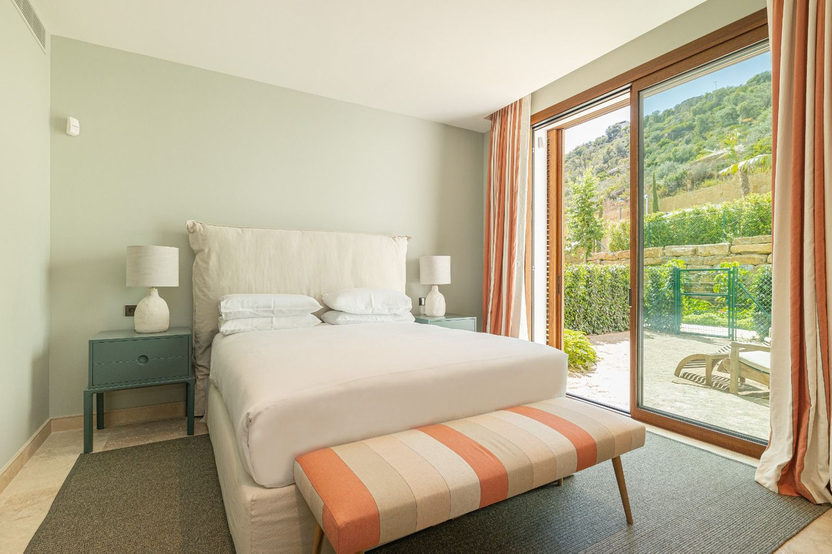 Se vende Apartamento Planta Baja de 3 dormitorios en Costa Del Sol, Málaga, España