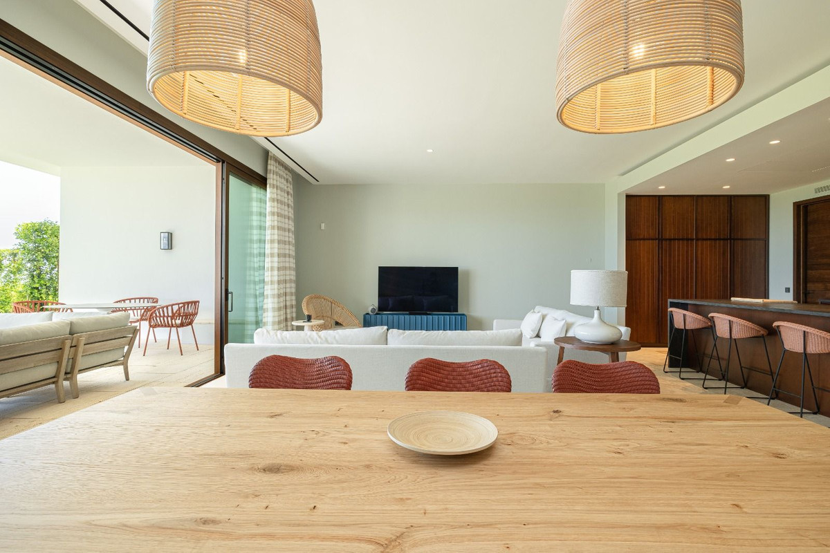 Se vende Apartamento Planta Baja de 3 dormitorios en Costa Del Sol, Málaga, España