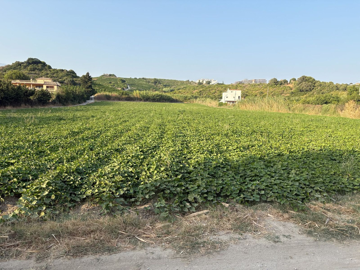 Se vende Terreno Rustico  en Costa Del Sol, Málaga, España