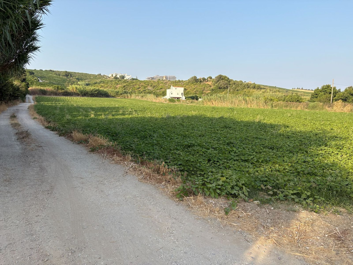 Se vende Terreno Rustico  en Costa Del Sol, Málaga, España