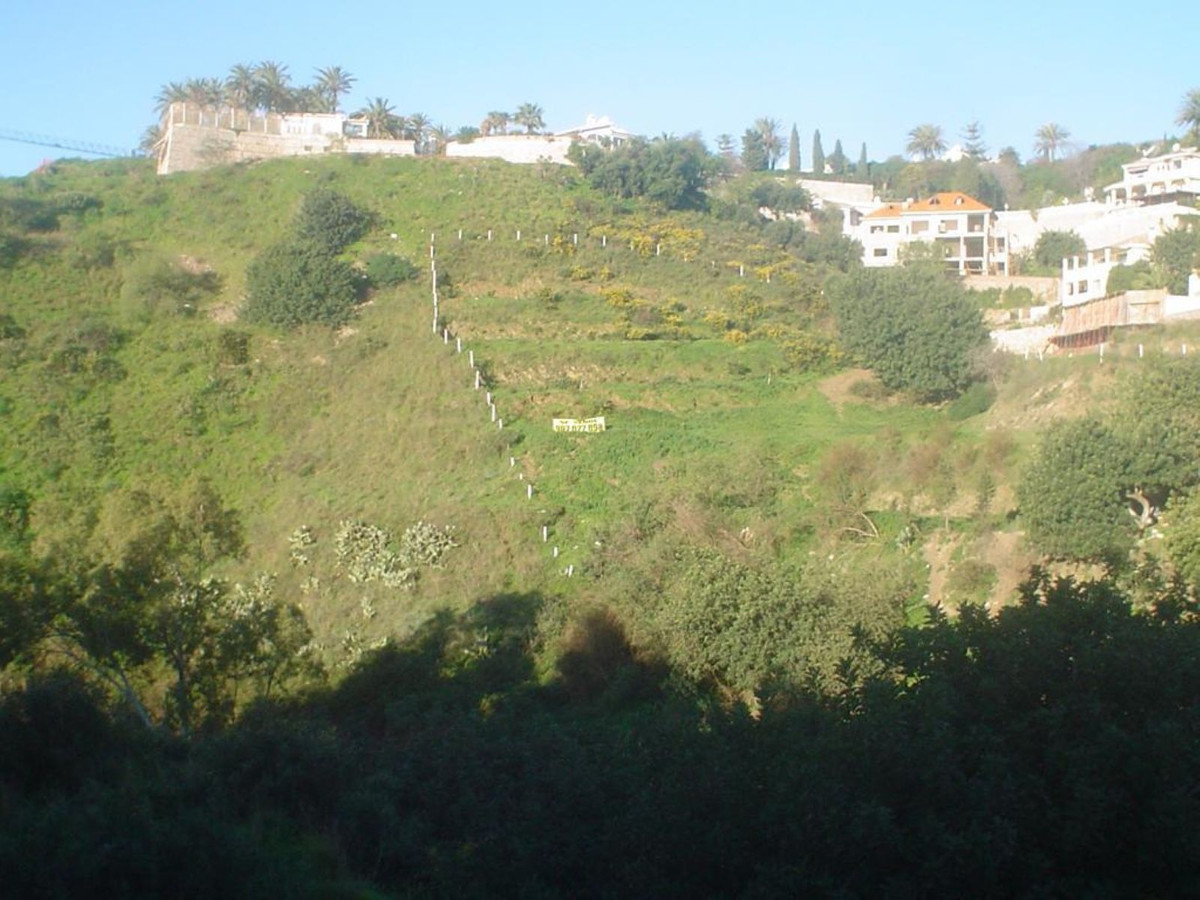 Se vende Terreno Urbano  en Costa Del Sol, Málaga, España