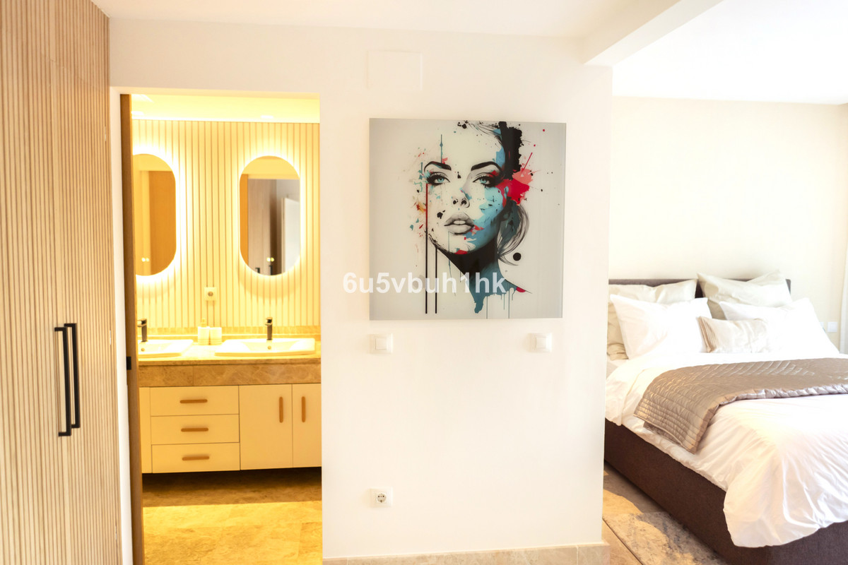 3 Bed Apartment for sale in Marbella Costa Del Sol, Málaga, Spain