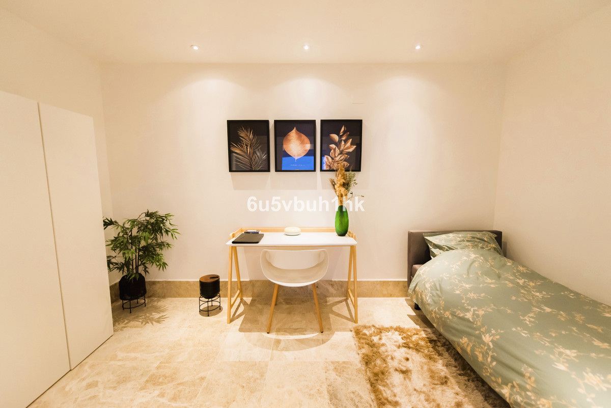3 Bed Apartment for sale in Marbella Costa Del Sol, Málaga, Spain