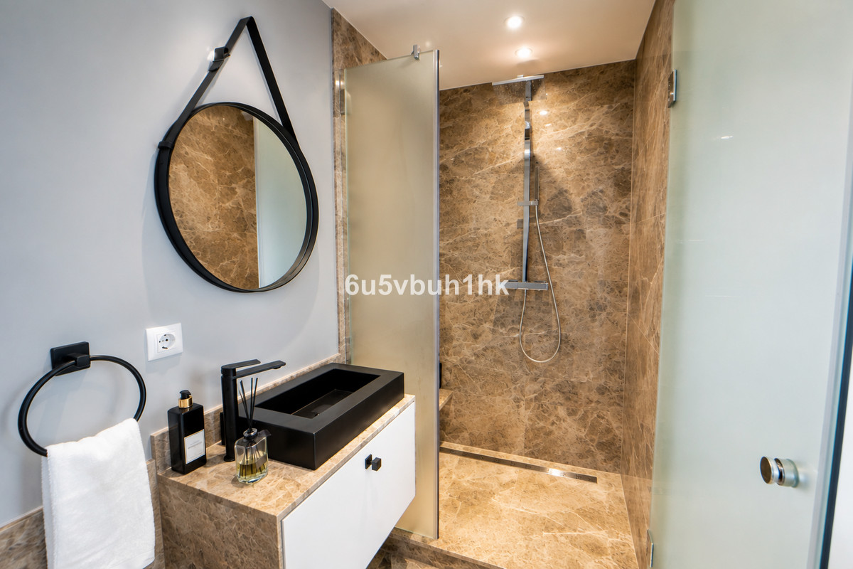 3 Bed Apartment for sale in Marbella Costa Del Sol, Málaga, Spain