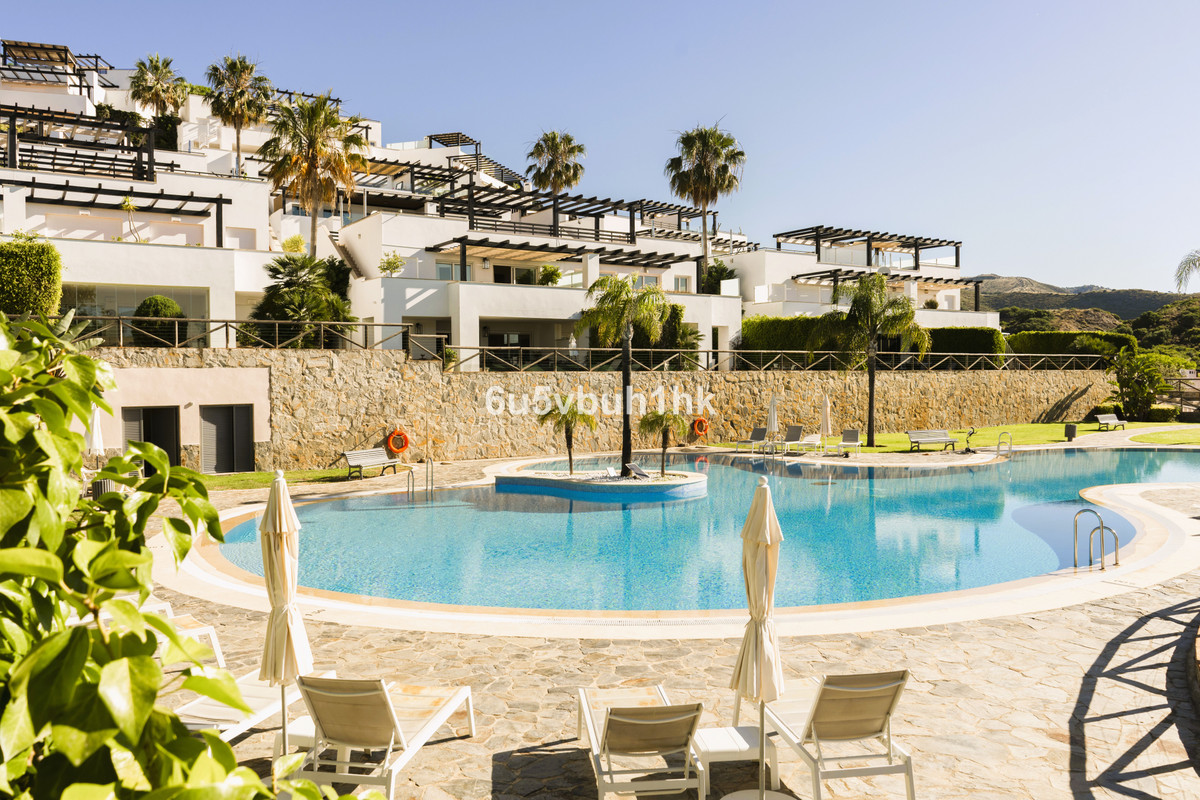 3 Bed Apartment for sale in Marbella Costa Del Sol, Málaga, Spain