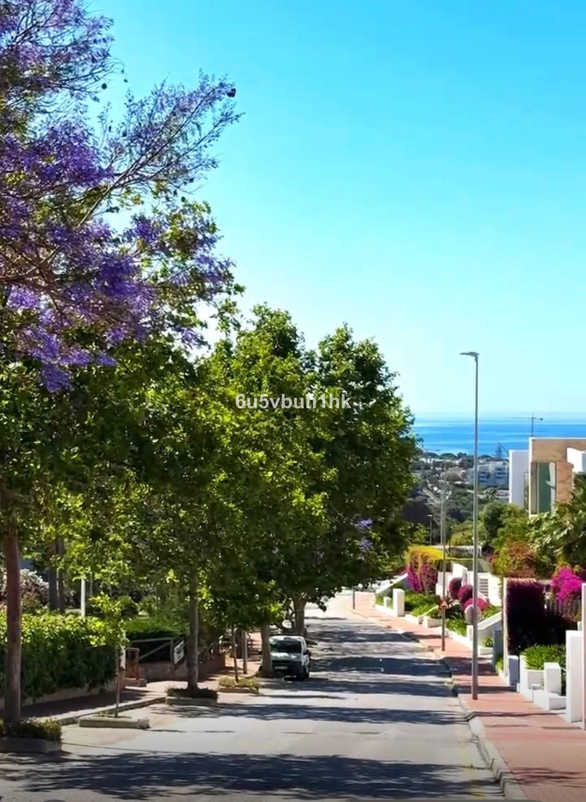 3 Bed Apartment for sale in Marbella Costa Del Sol, Málaga, Spain