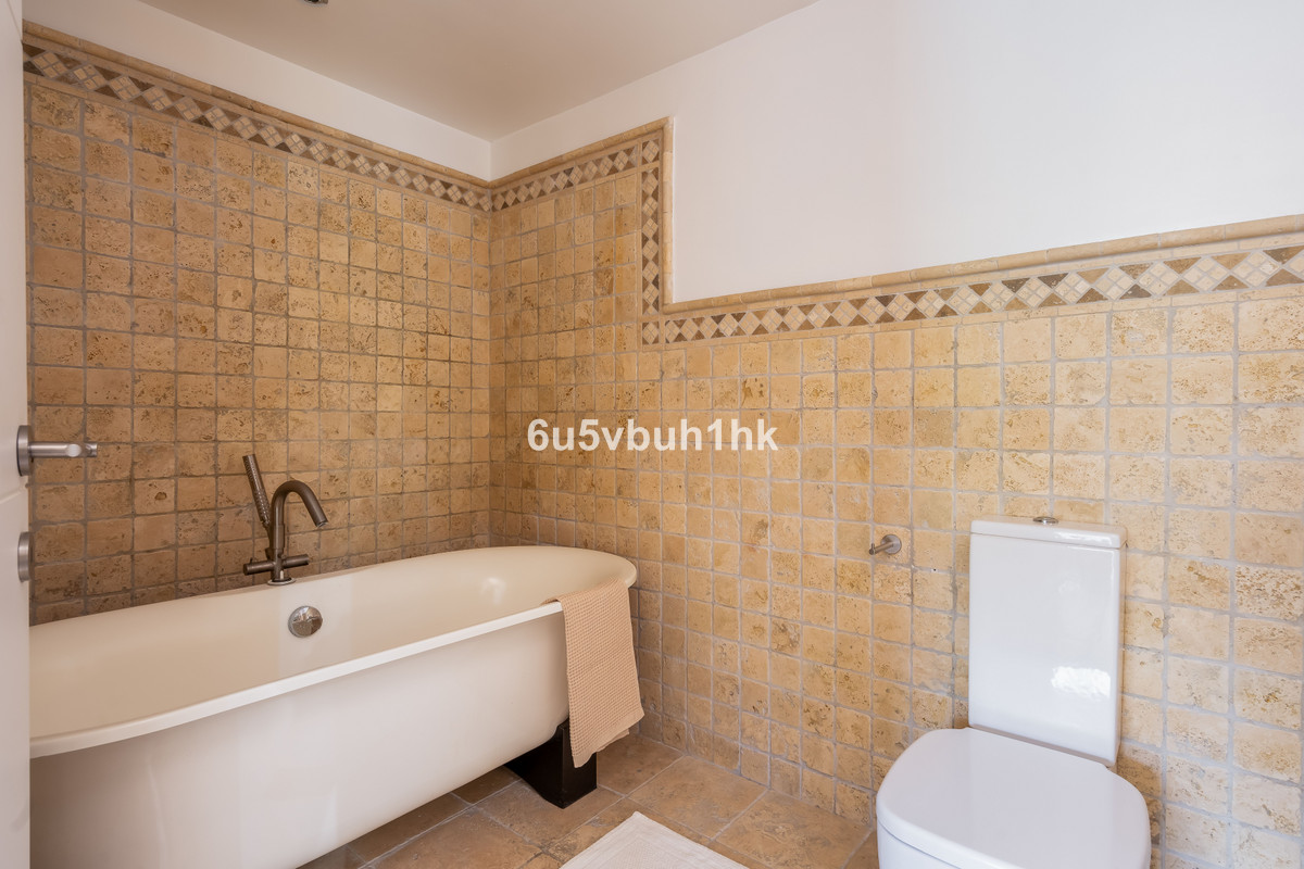 Se vende Adosada de 4 dormitorios en Costa Del Sol, Málaga, España