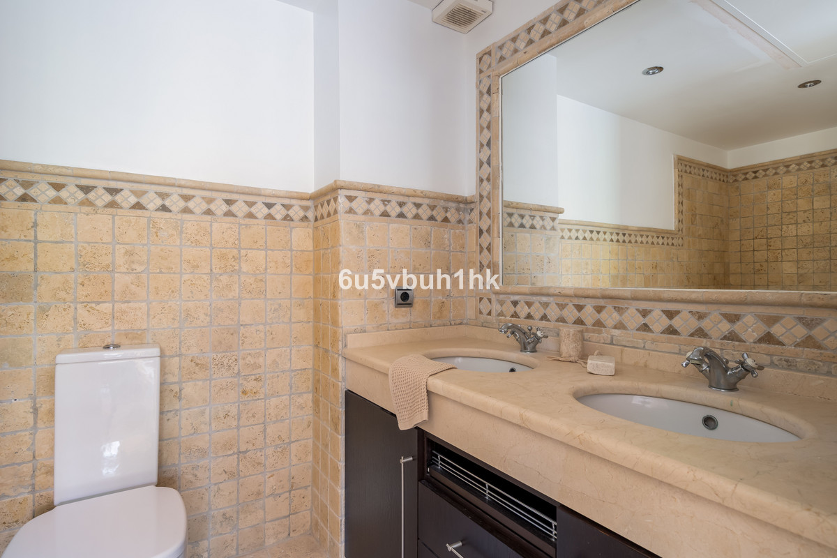 Se vende Adosada de 4 dormitorios en Costa Del Sol, Málaga, España