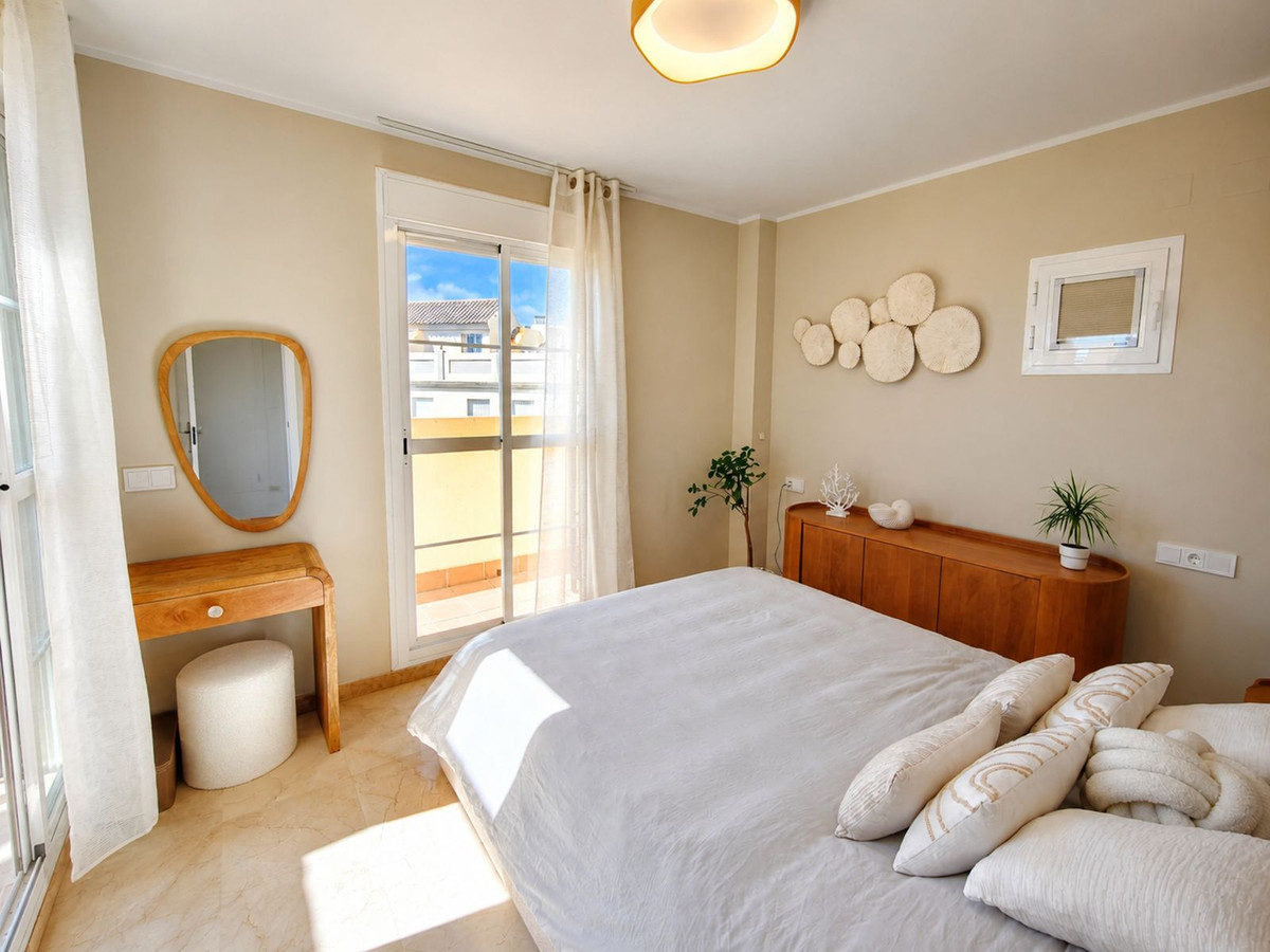 Se vende Pareada de 3 dormitorios en Costa Del Sol, Málaga, España