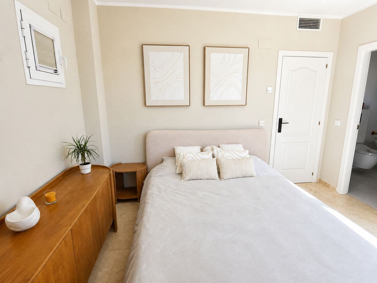 Se vende Pareada de 3 dormitorios en Costa Del Sol, Málaga, España