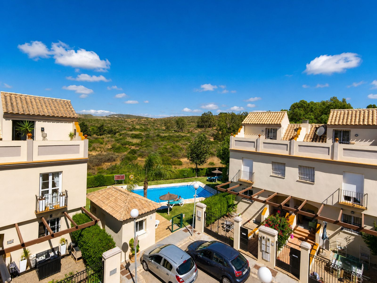 Se vende Pareada de 3 dormitorios en Costa Del Sol, Málaga, España
