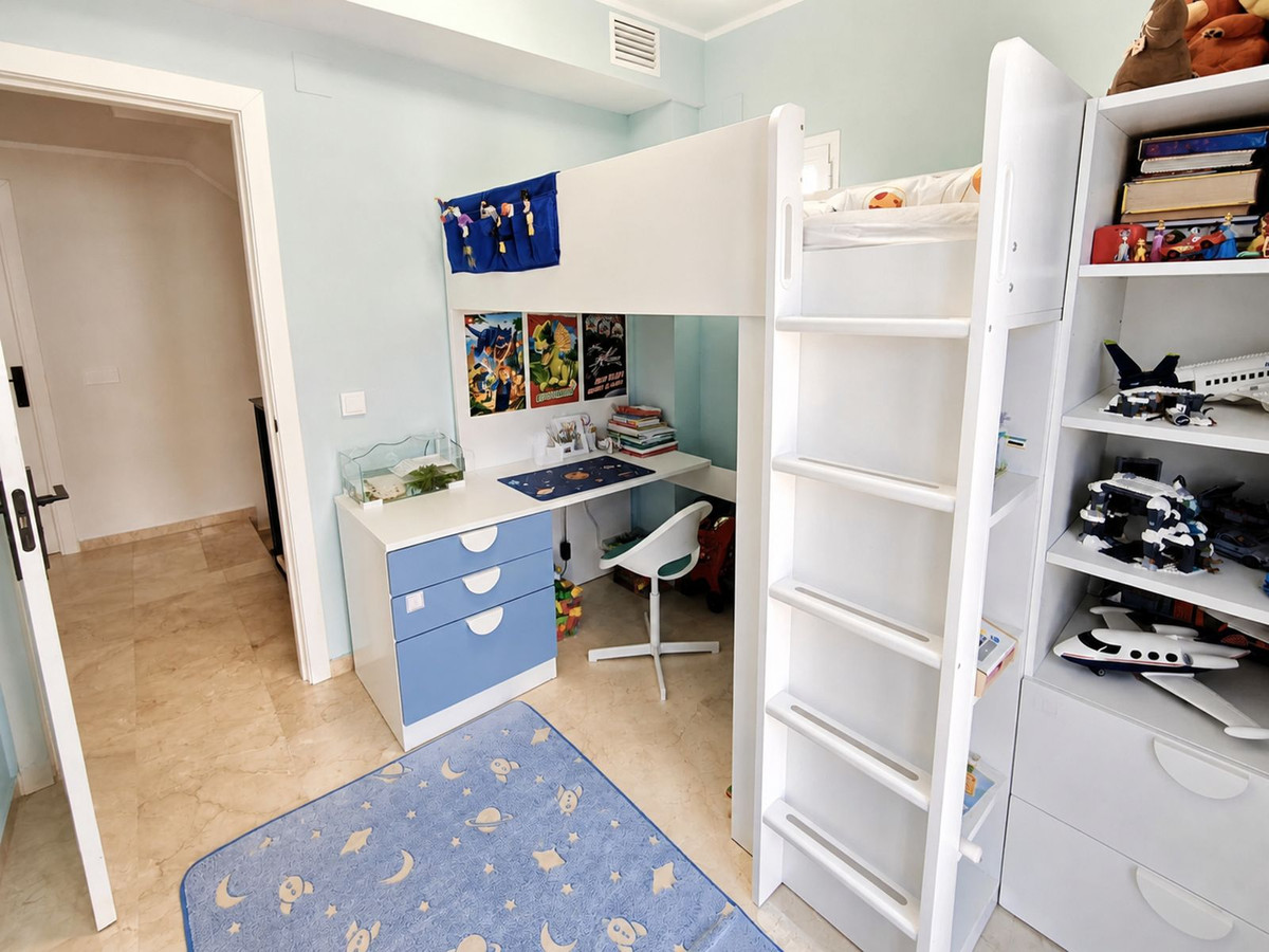 Se vende Pareada de 3 dormitorios en Costa Del Sol, Málaga, España