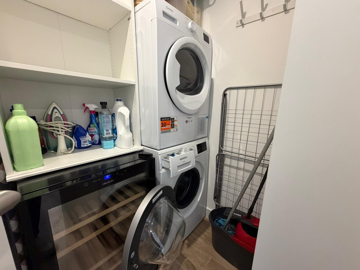 Se vende Apartamento en Planta Última de 2 dormitorios en Costa Del Sol, Málaga, España