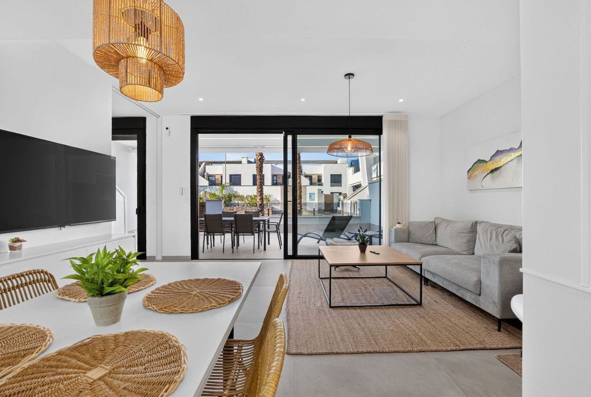 Se vende Apartamento Planta Baja de 3 dormitorios en Costa Calida, Murcia, España