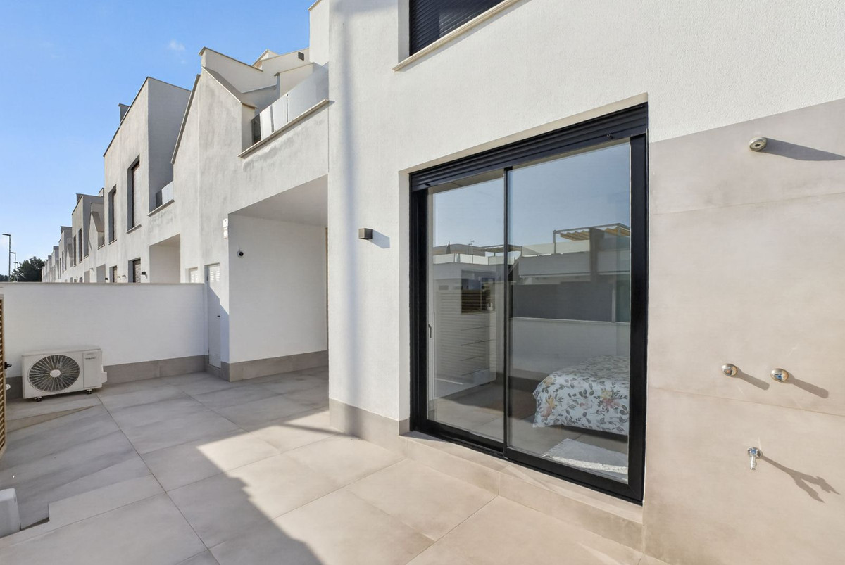 Se vende Apartamento Planta Baja de 3 dormitorios en Costa Calida, Murcia, España