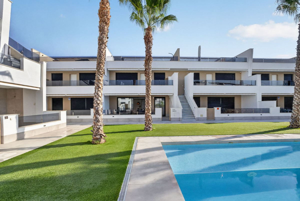 Se vende Apartamento Planta Baja de 3 dormitorios en Costa Calida, Murcia, España