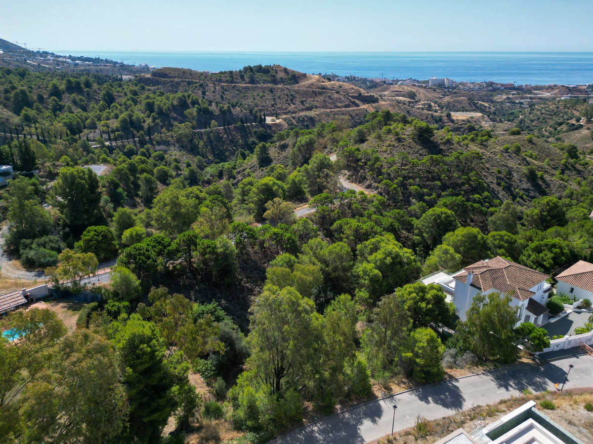 Se vende Terreno Urbano  en Costa Del Sol, Málaga, España