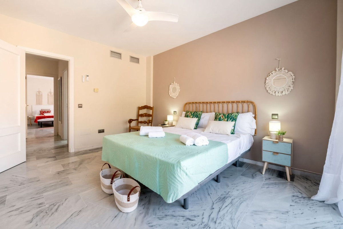 Se vende Pareada de 4 dormitorios en Costa Del Sol, Málaga, España