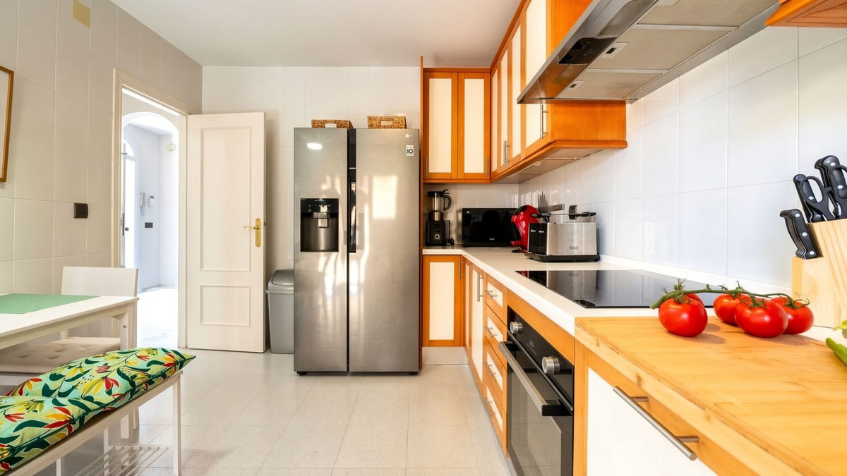 Se vende Pareada de 4 dormitorios en Costa Del Sol, Málaga, España