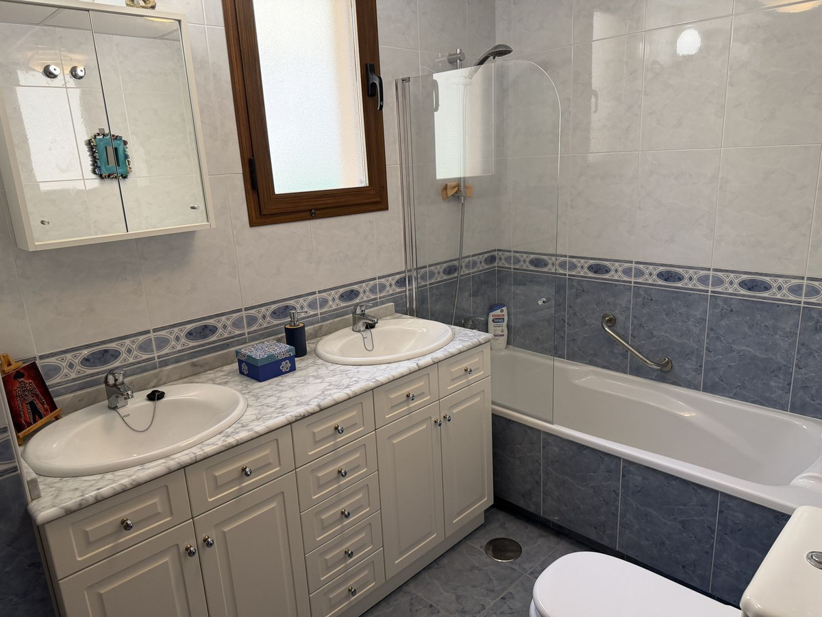 Se vende Ático de 2 dormitorios en Costa Del Sol, Málaga, España
