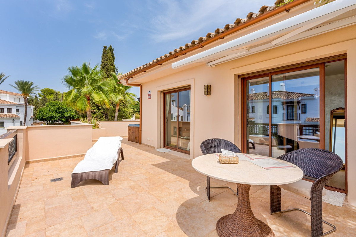 Se vende Ático de 2 dormitorios en Costa Del Sol, Málaga, España