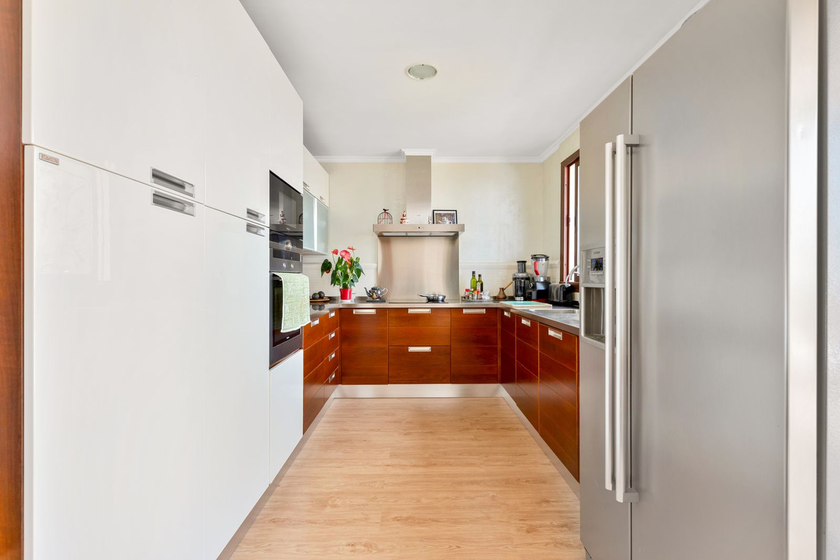 Se vende Ático de 2 dormitorios en Costa Del Sol, Málaga, España
