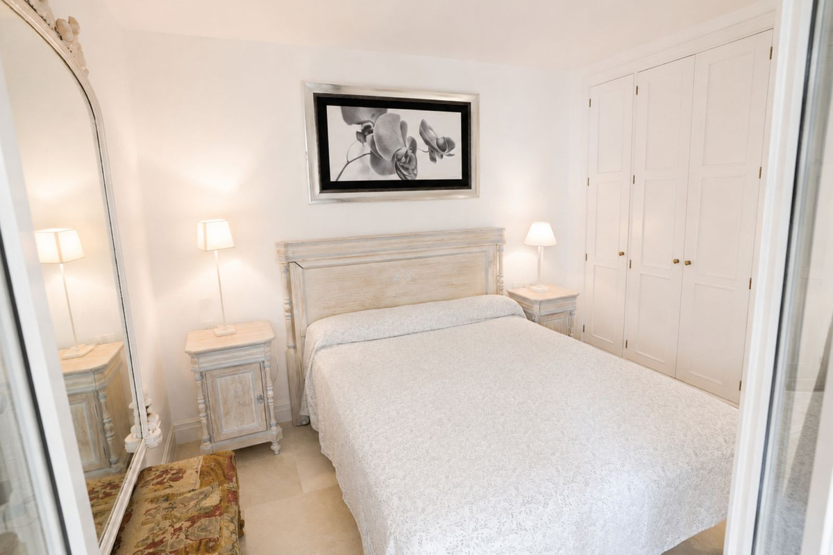 2 Bed Apartment for sale in Marbella Costa Del Sol, Málaga, Spain