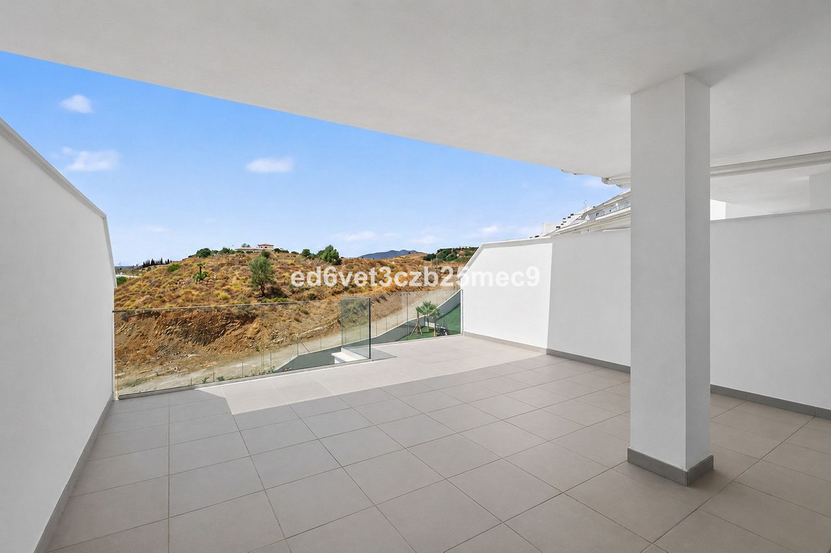 Se vende Apartamento Planta Media de 2 dormitorios en Costa Del Sol, Málaga, España