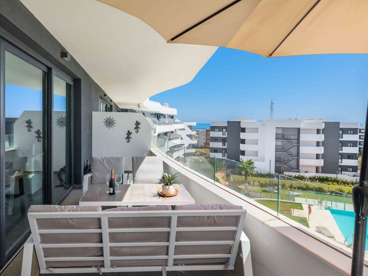 Se vende Apartamento Planta Media de 2 dormitorios en Costa Del Sol, Málaga, España